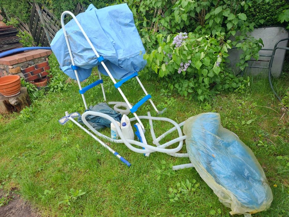 Basen kanadyjski wszystkie akcesoria