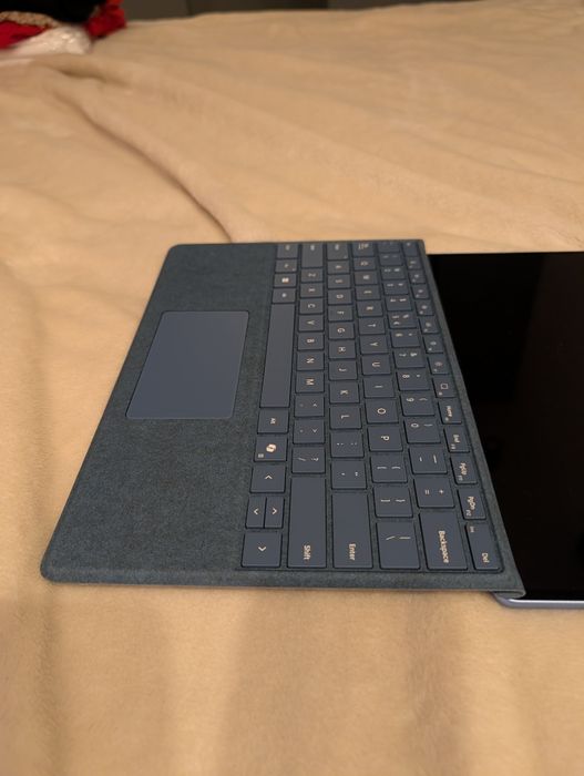 Microsoft Surface Pro 13", 16/512, Snapdragon X Plus + klawiatura