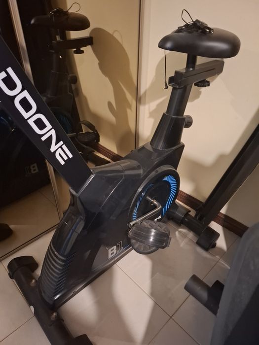 Bicicleta Estática DOONE B1 / Com problema