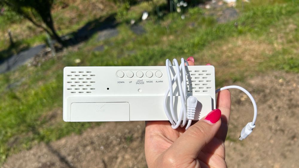Relógio led colorido (espelhado)