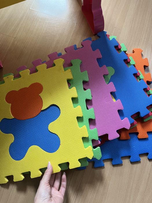 Stolik masza i niedzwiedz plus mata Smyk