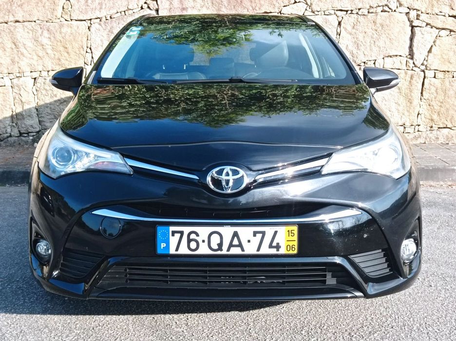 Toyota Avensis Touring Sports 1.6 D-4D Luxury+GPS