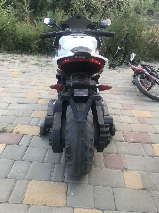 Мотоцикл  BMW