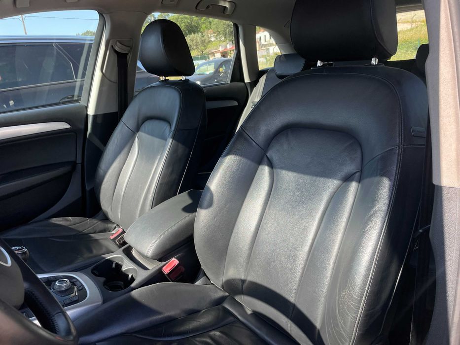 Audi Q5 2.0 TDi Business Line NACIONAL