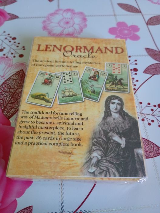 Пропоную оракул Ленорман обмін на книгу по Ленорман