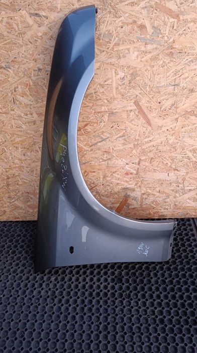 Chrysler 300C Błotnik Przód Prawy Pa4