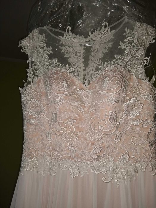 Sukienka ślubna roz.42