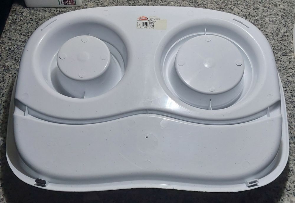 TABULEIRO COMEDOURO,BEBEDOURO,GATO OU CÃO.Casa,Quarto,Sala,Varanda,etc