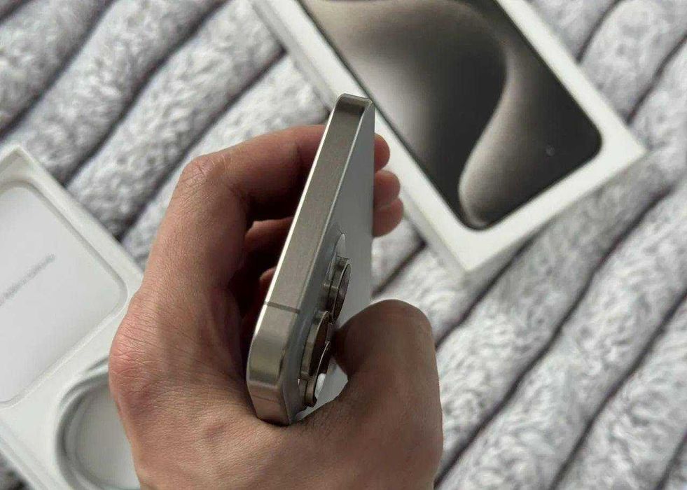 iPhone 15 Pro Max, 256 ГБ