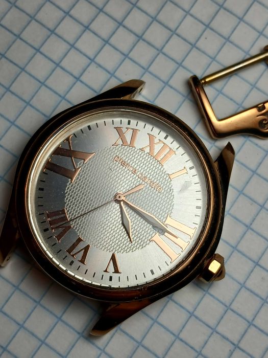 Швейцарские часы Pierre Cardin