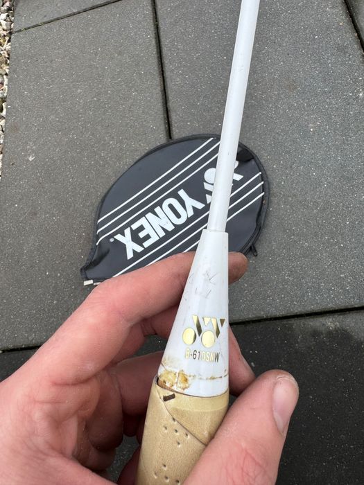 badminton yonex choice of champions  b-610snw