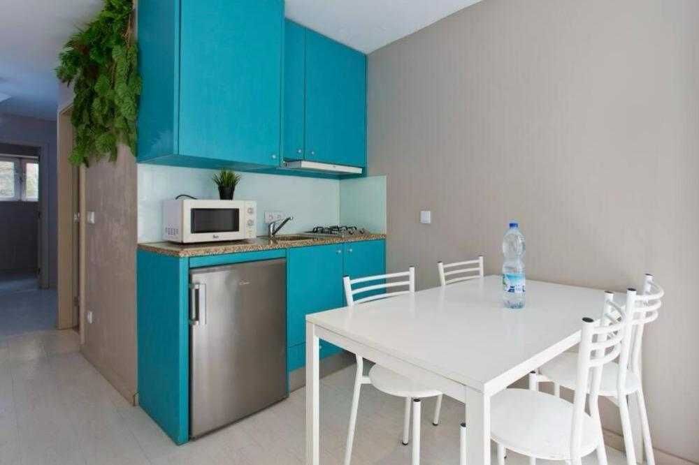 T1 na Ribeira com Licença de Alojamento Local – 60m²