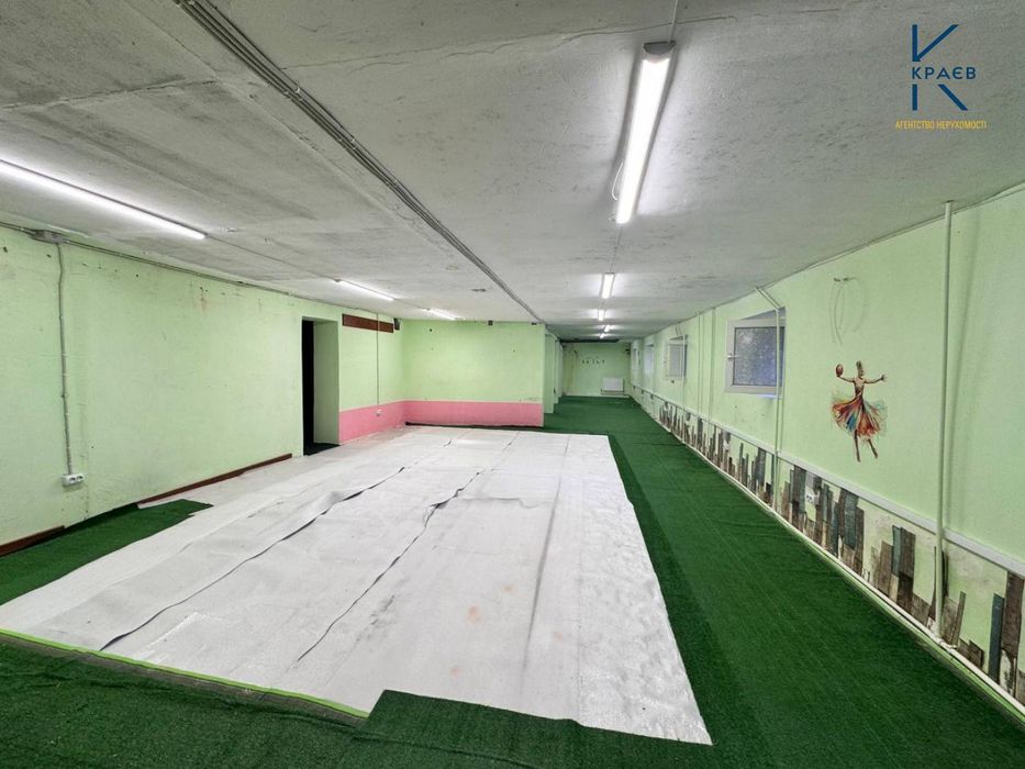 Оренда приміщення на Зарічанській