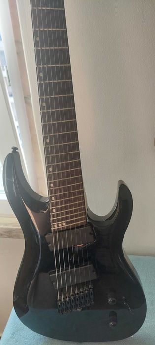 Guitarra 8 cordas