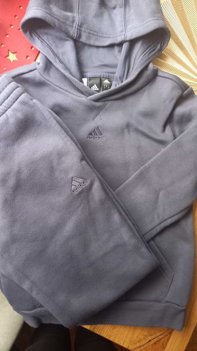 Dres dziecięcy  adidas