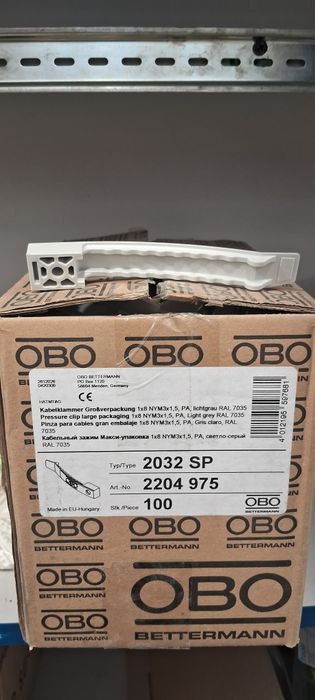Кабельний зажим 8 кабелів, поліамід , OBO Bettermann