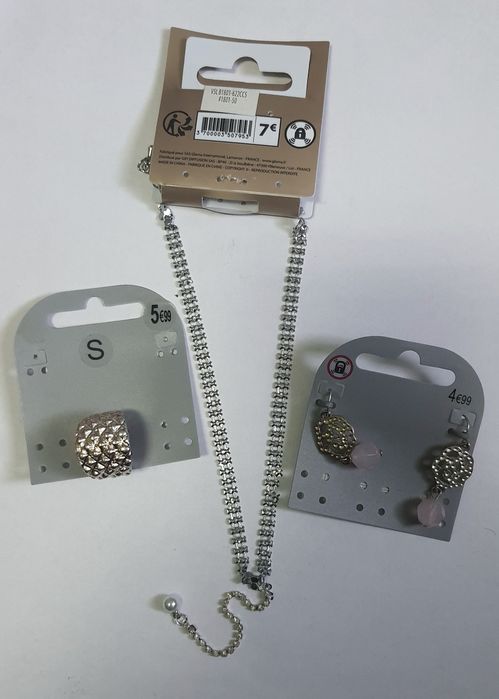 Zestawy biżuteri pierścionek + kolczyki + bransoletka lub łańcuszek