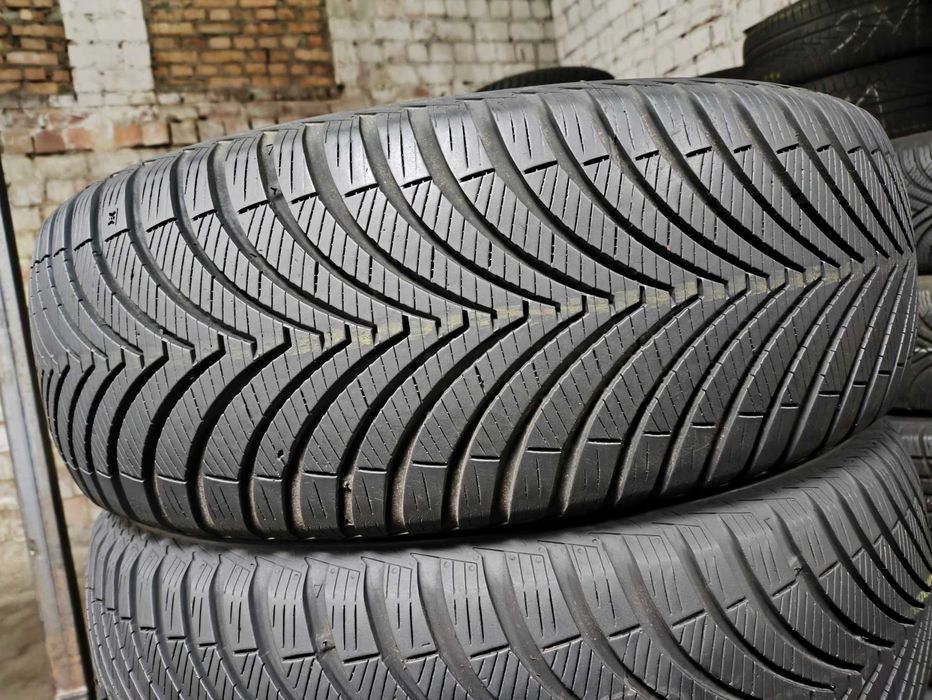 Шини бу 215/60 R16 Kumho Solus 4S HA32+ Пара Всесезон