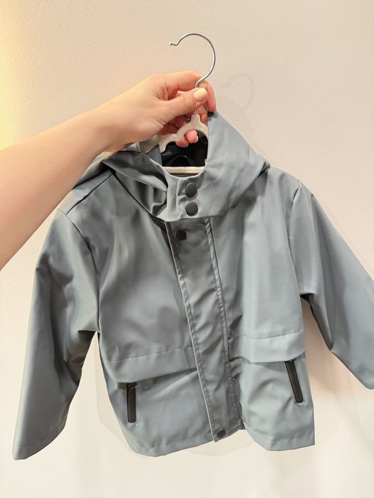 Дитяча водонепроникна куртка манго