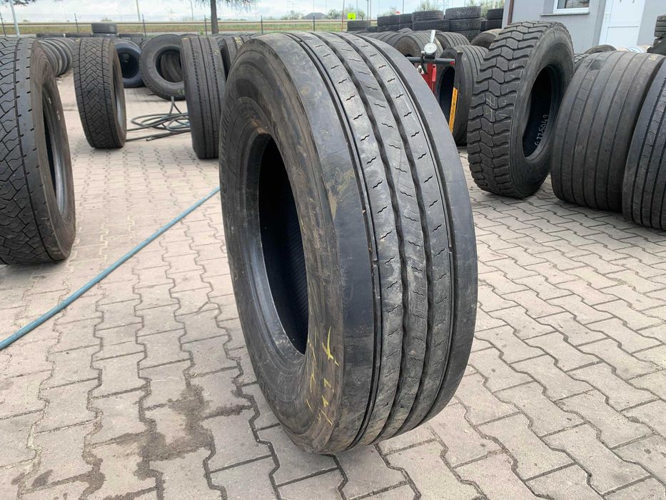 315/70R22.5 Opona CONTINENTAL CONTI HYBRID HS3+ 10-12mm Przód HS 3