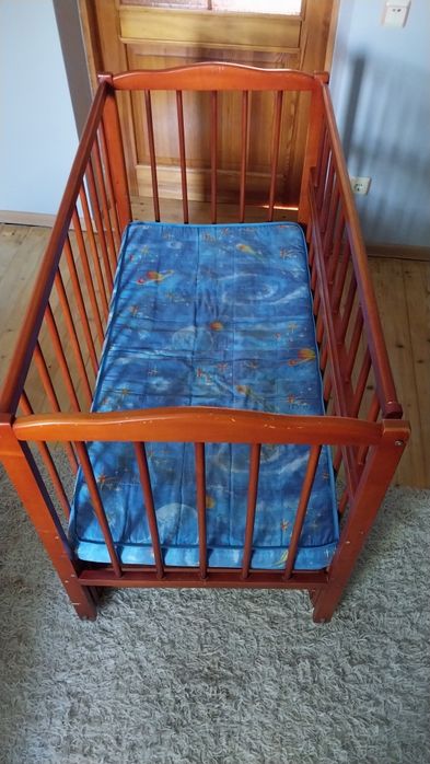 Колиска дитяча бу