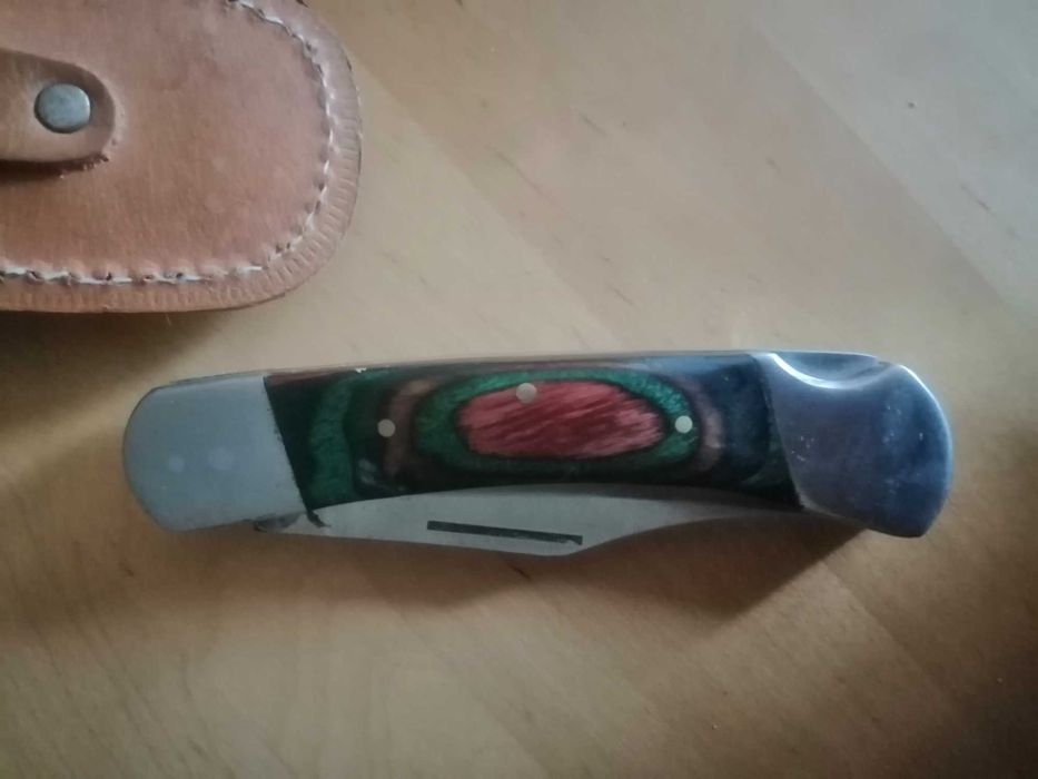 Nóż myśliwski skladany