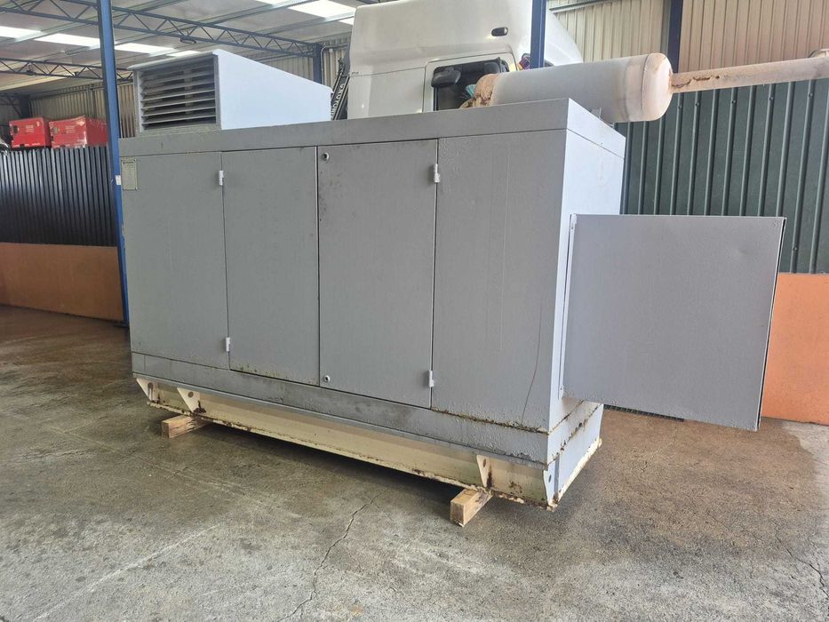 GERADOR DE 150 KVA