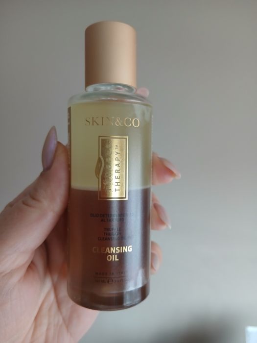 Olejek oczyszczający Truffle Therapy Skin&co Roma