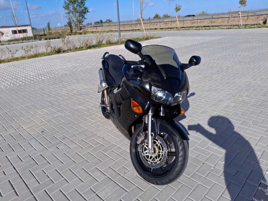 Honda Vfr 800 FI RC46