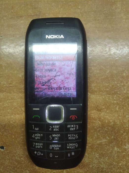 Телефон NOKIA Кнопочный.