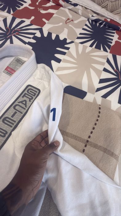 Kimono Jiu-Jitsu Gracie Barra