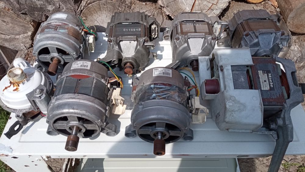 Двигуни,мотори до пральних машин Бош,Сіменс,АЕГ,Мілі ,Індезіт