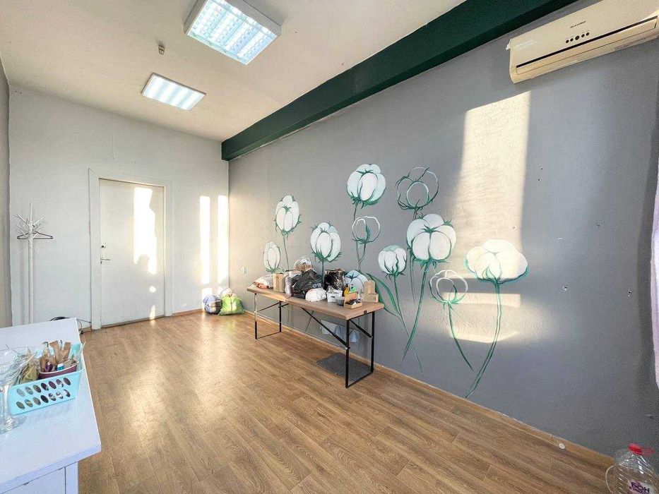 Сдам офис 17,2 кв.м. р-н Европейской площади. Цена с учётом ком.услуг!