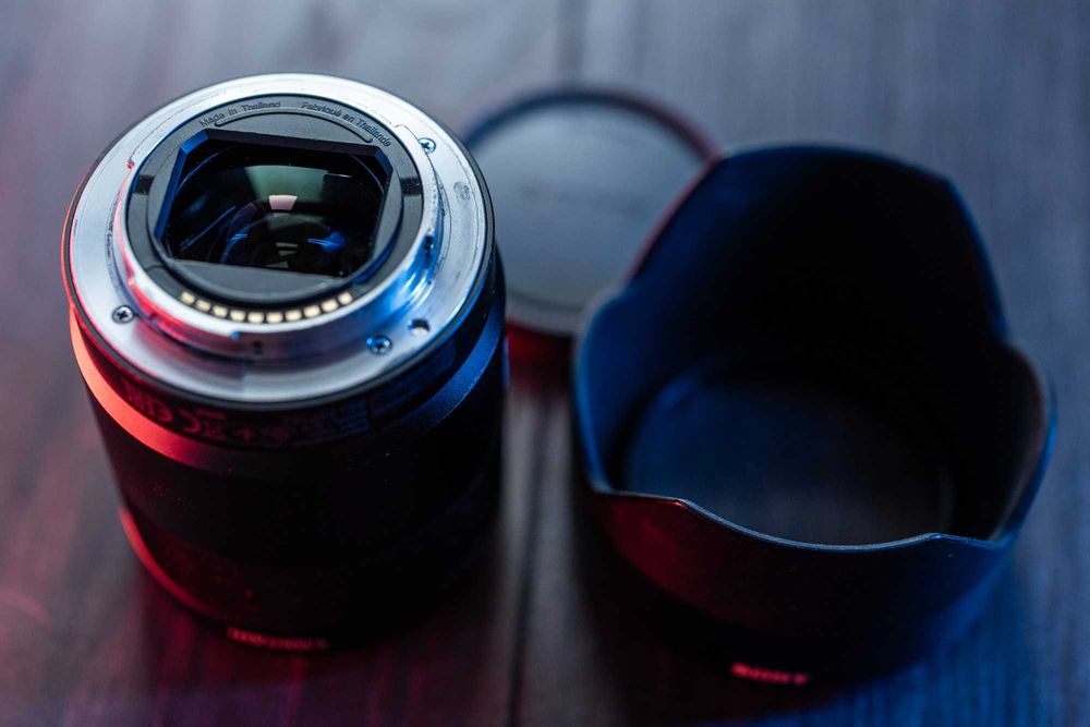 sony FE 55mm 1.8 zeiss sonar SEL55F18Z