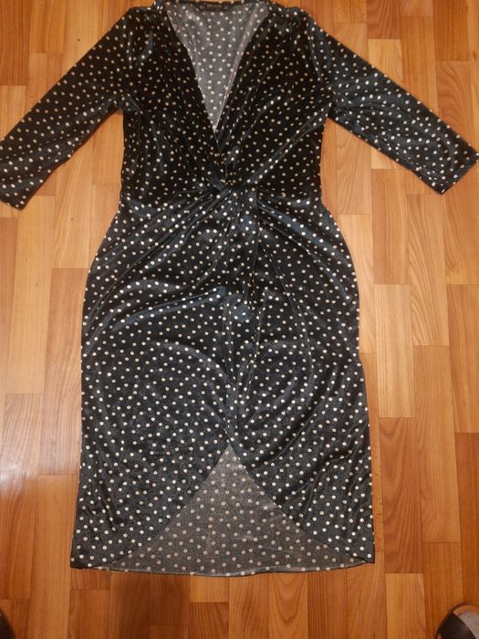 Жіноче плаття розмір 46