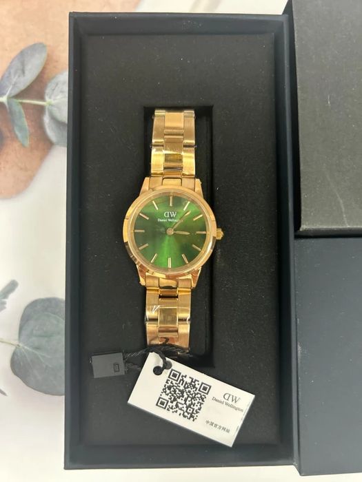 Zegarek Daniel Wellington Iconic Link Emerald 28 mm DW00100421