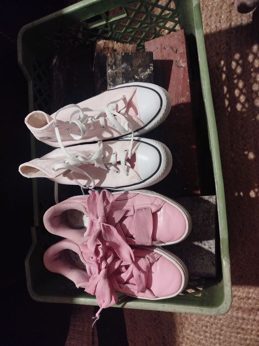 Sapatilhas rosa All Star e Puma