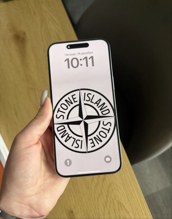 Продам! В Гарному стані ! Айфон 15 про макс 256 гб Natural , Сім.