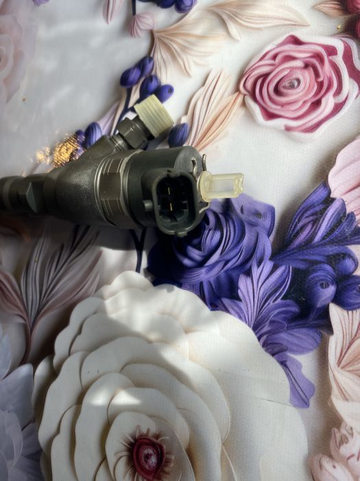 0445110126 (BOSCH) Форсунка дизель Bosch 2.0CRDI 16V