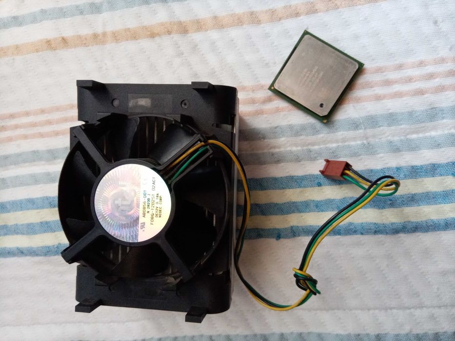 Processador Pentium 4 + Dissipador e Memórias RAM64550646249090120