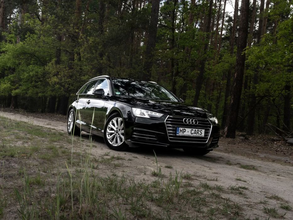 Audi A4 Avant Virtual! Bezwypadkowy! Opłacony! Nawi! Xenon!!