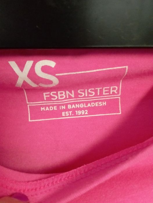 T-shirt różowy FSBN Sister