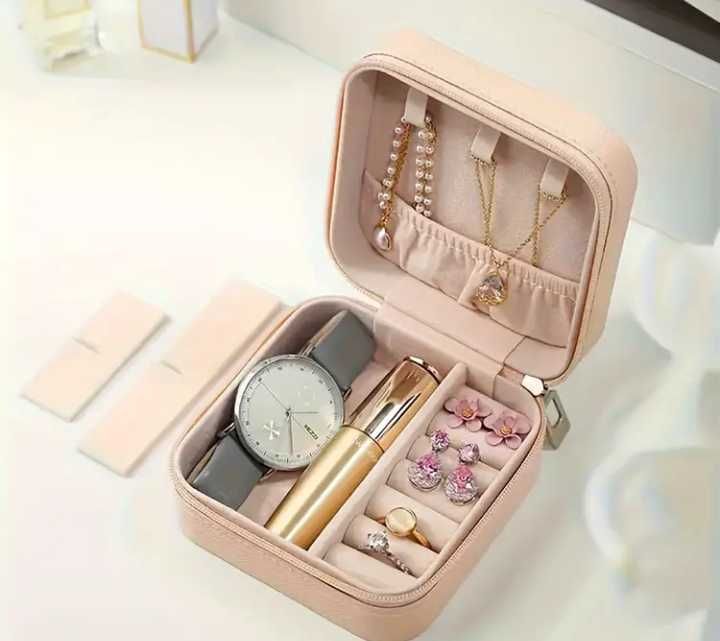 Odkurzacz do roztoczy ze światłem UV