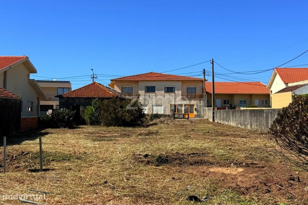 Terreno para construção junto à praia, vista parcial de mar, Vila C...