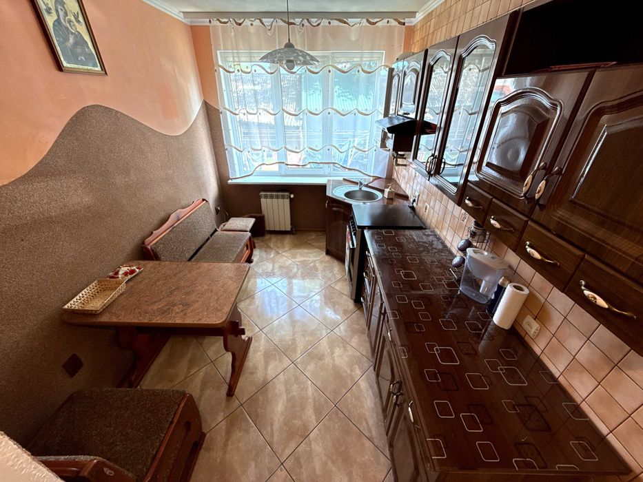 Продаж квартири 72м.кв. смт Шкло !