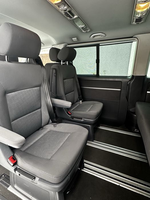 Volkswagen Multivan T5 2005 rok 2,5 diesel automat