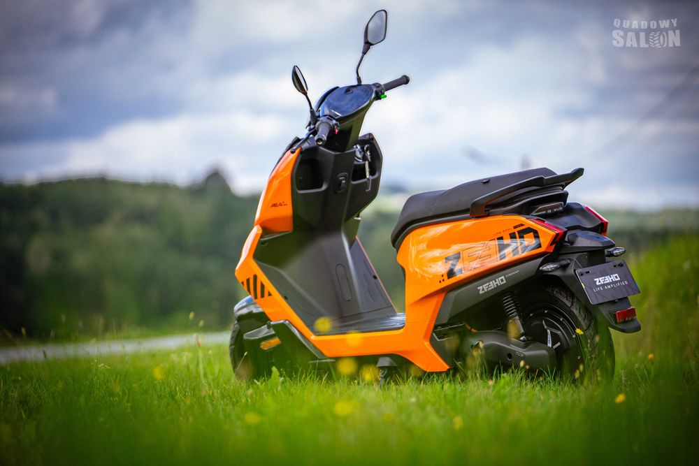 Motorower Skuter Zeeho AE4 od 14 lat, bezpieczny, abs ekologiczny