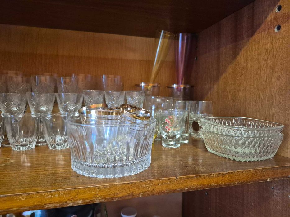 Продам посуду разную