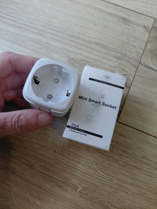 Inteligentne Gniazdko Wi-Fi Smart Plug Socket (16A / Tuya / Smart Life)