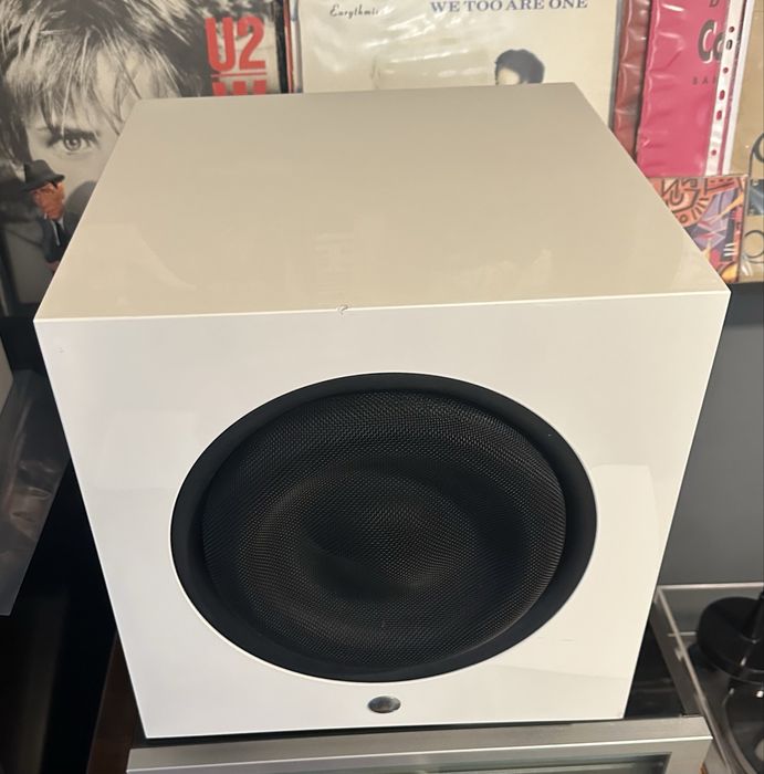 LINN MAJIK 126 - subwoofer amplificado